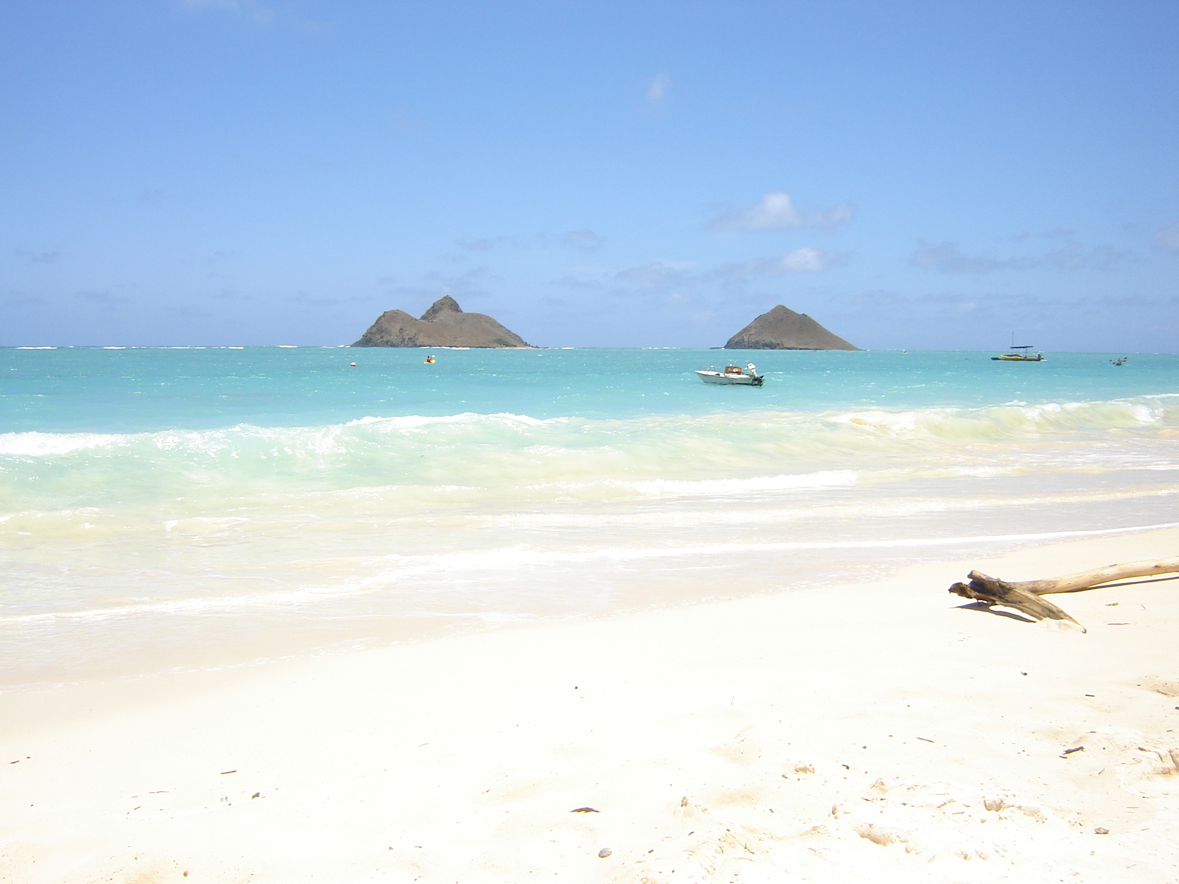 Lanikai Beach Public Restrooms