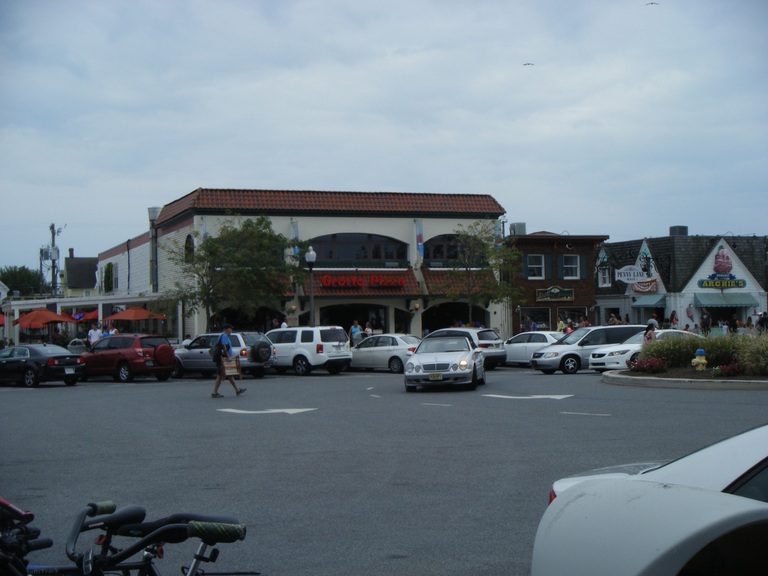 Does Rehoboth Beach Have Showers